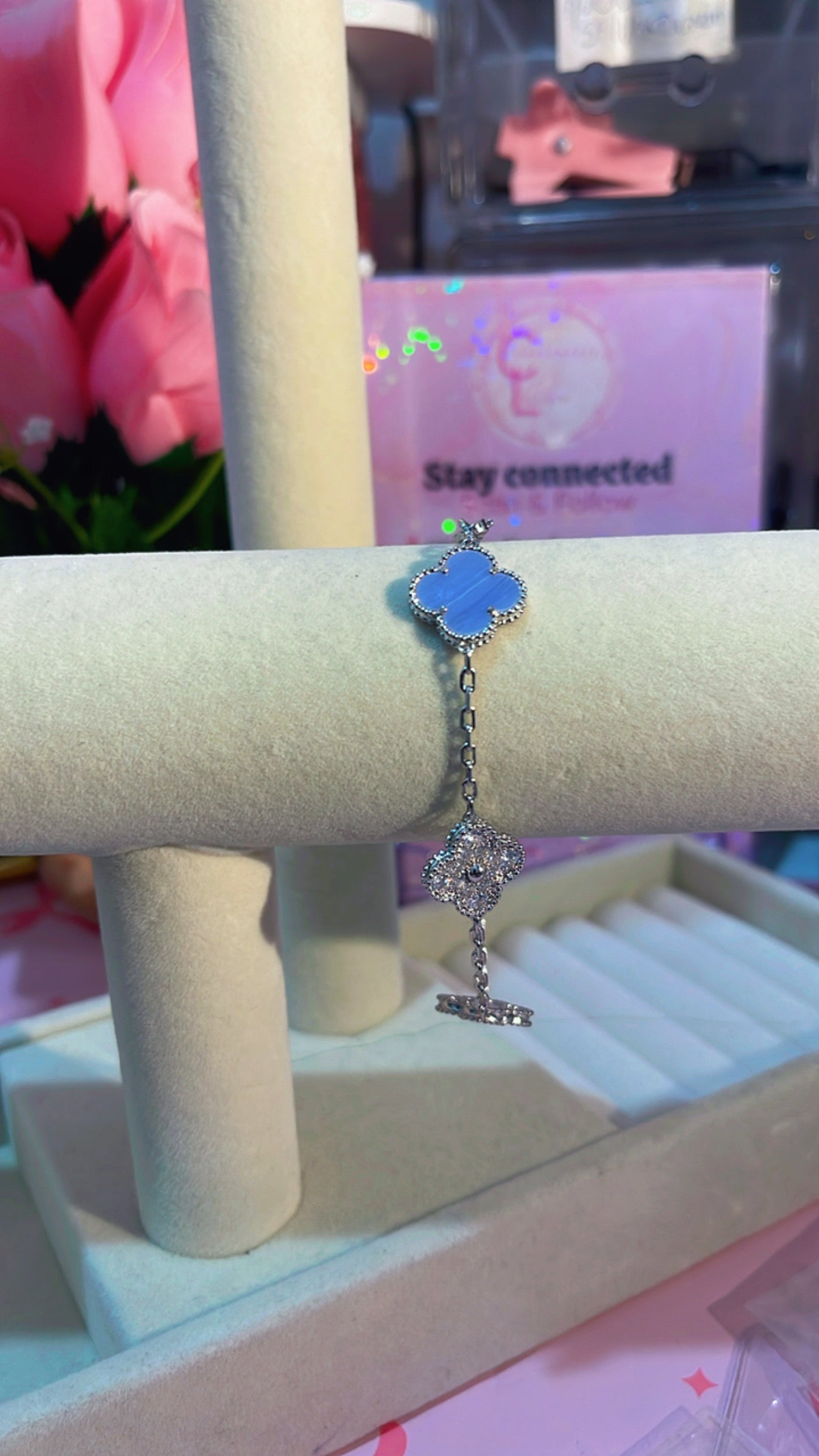Clover bracelet