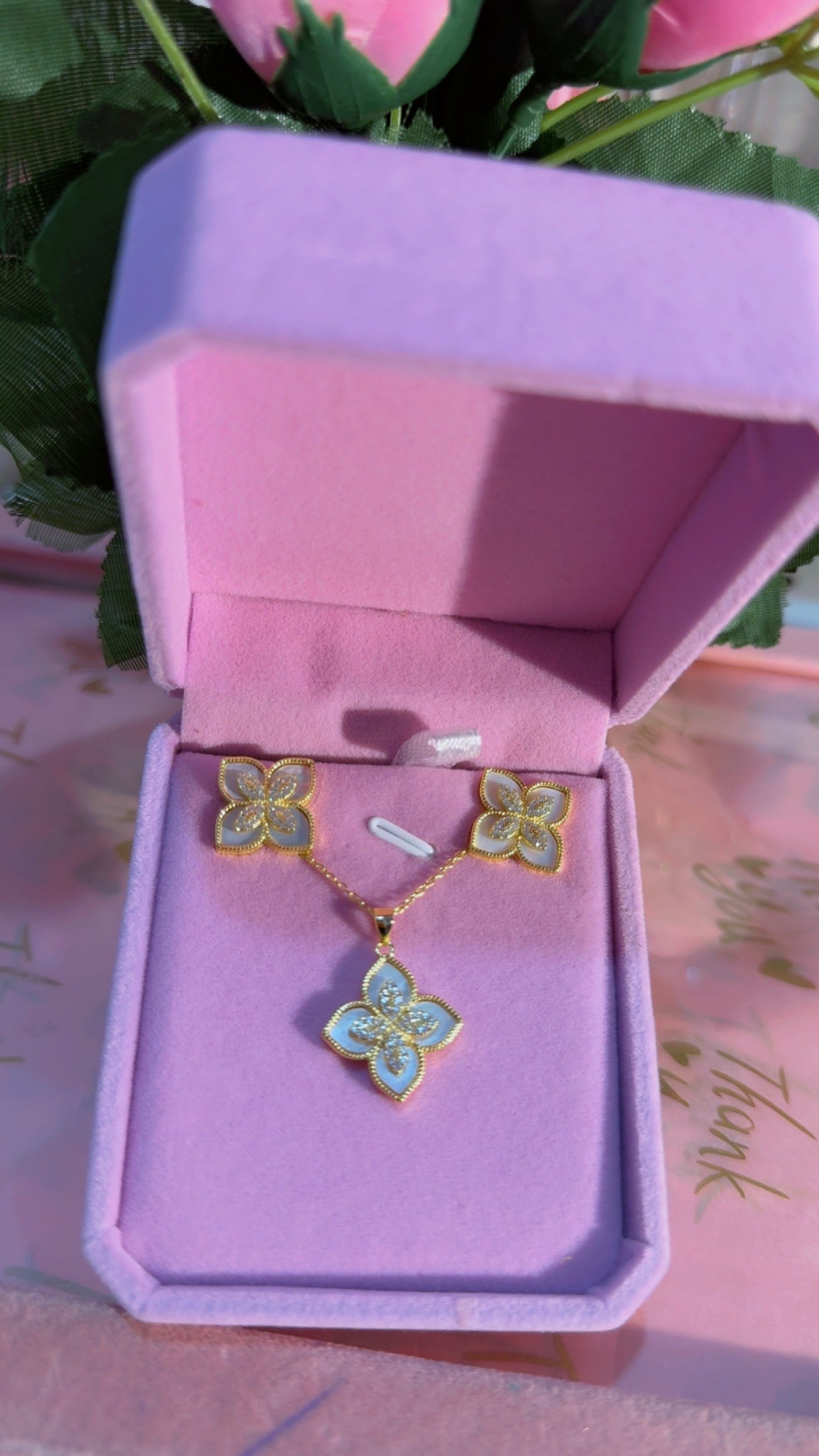 Set flowers