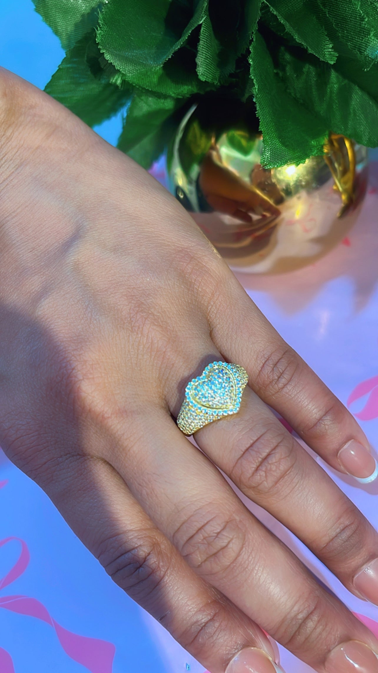 Loly ring