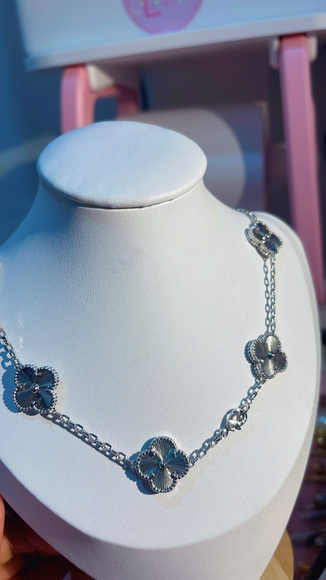 Necklace ten clover