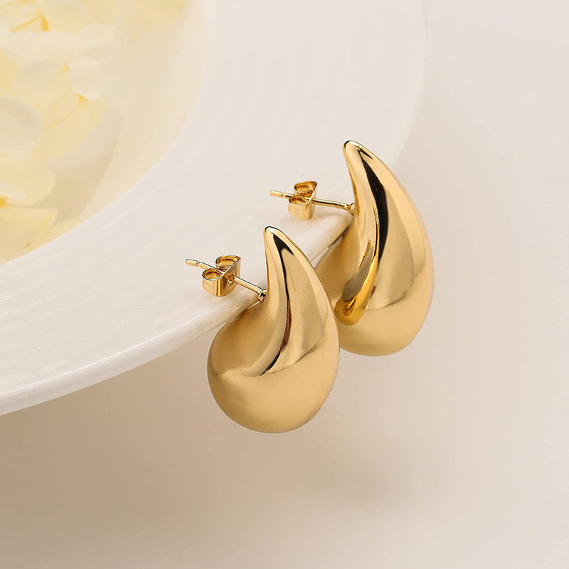 Medium drops earrings