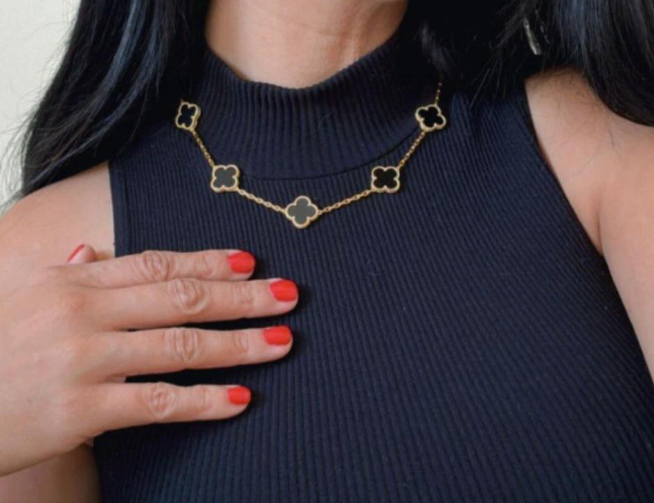 Necklace ten clover
