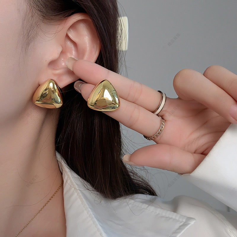 Emmy earrings