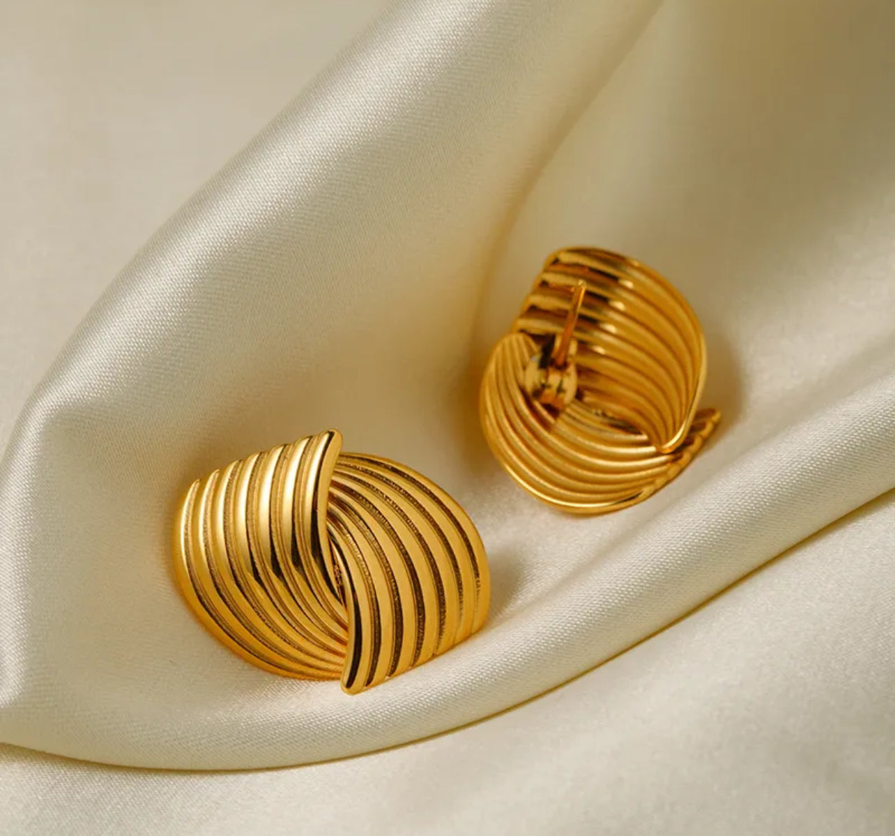 Mommy earrings