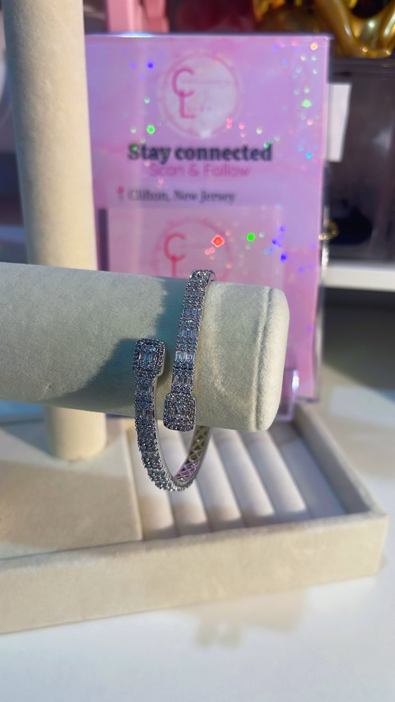 Ley brazalete brass