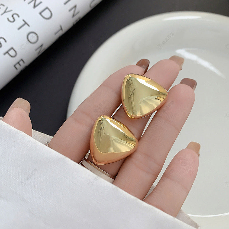 Emmy earrings