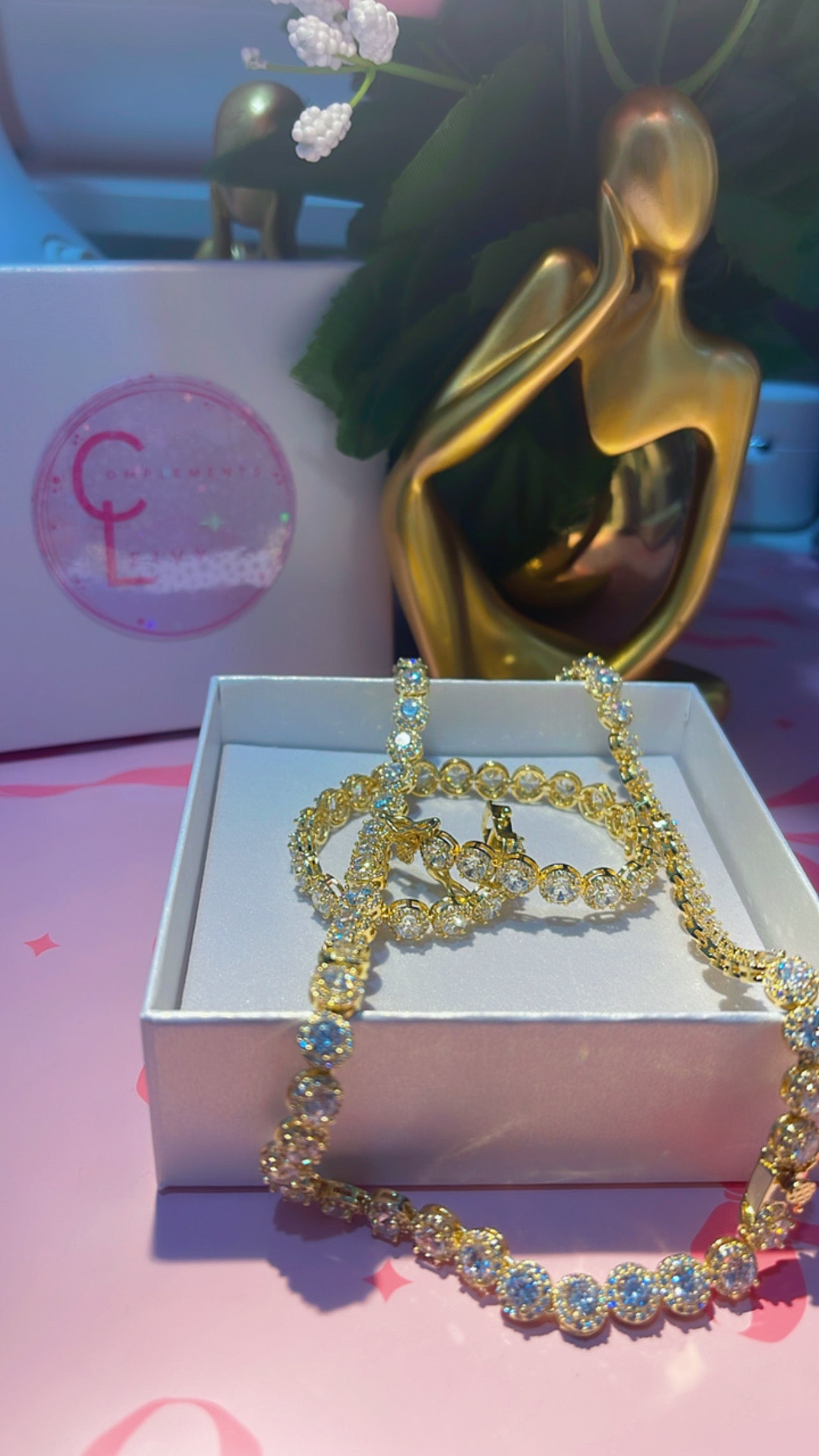 Luxxx set gold