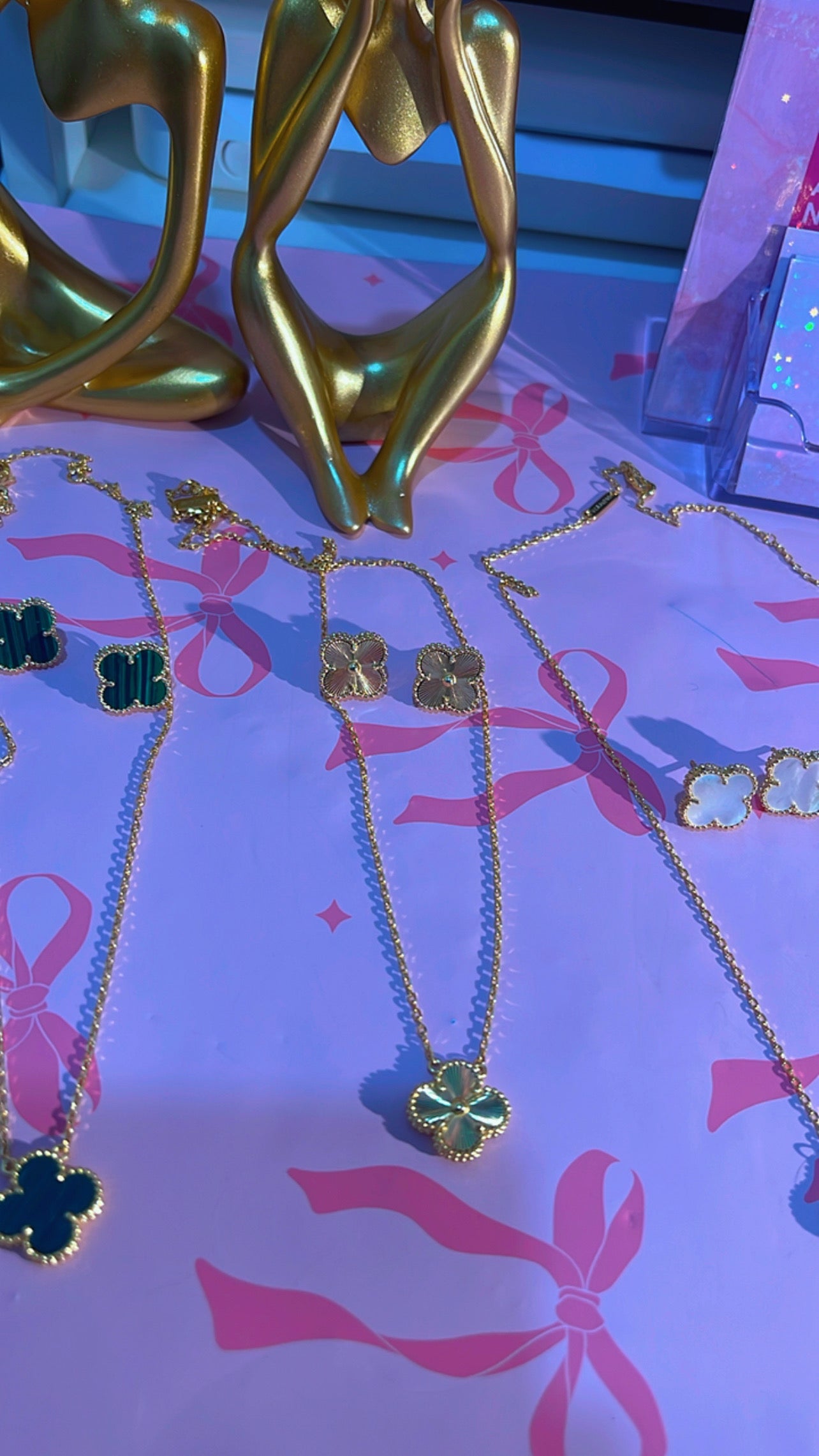 Set clover