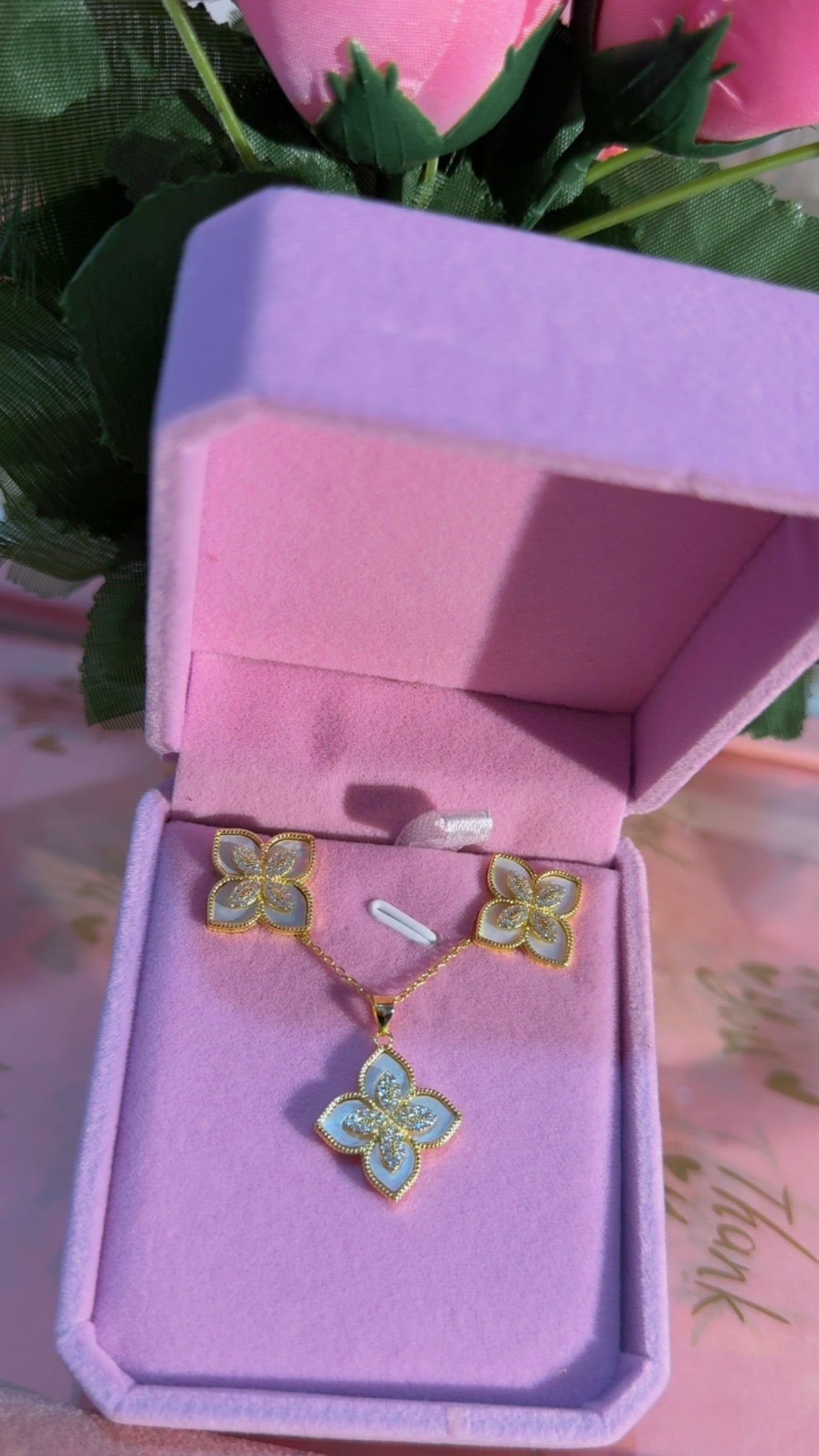 Set flowers