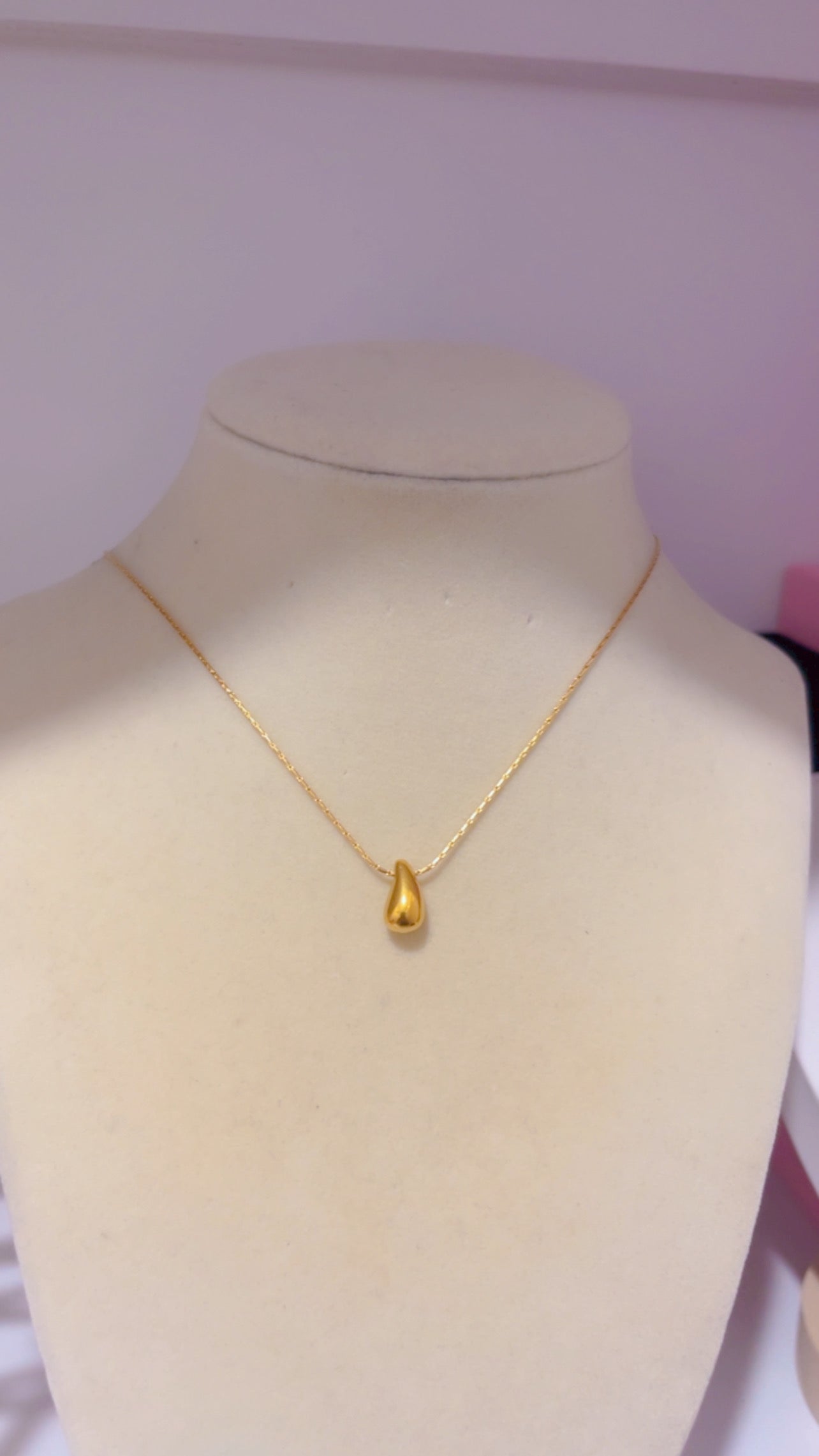 Small-gota-necklace-gold