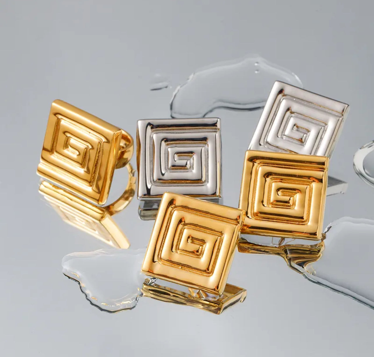 Gaia earring.