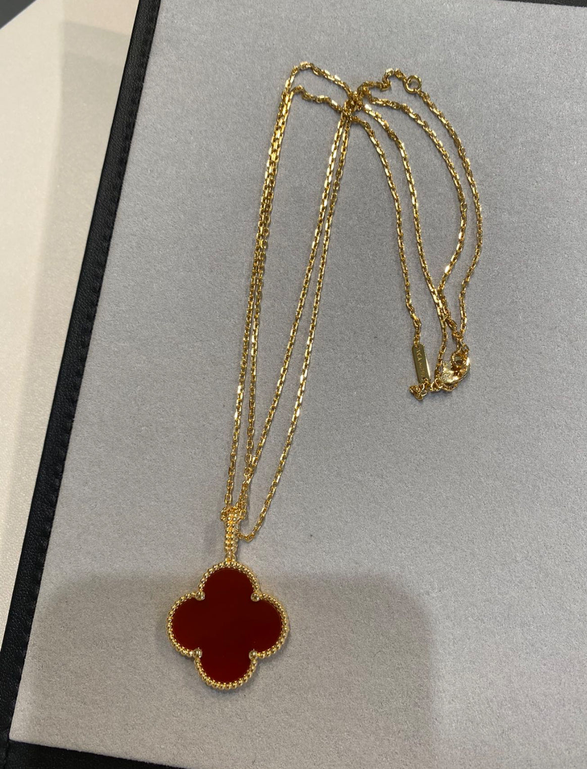 Clover large