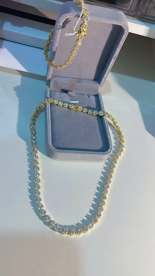 Luxxx set gold
