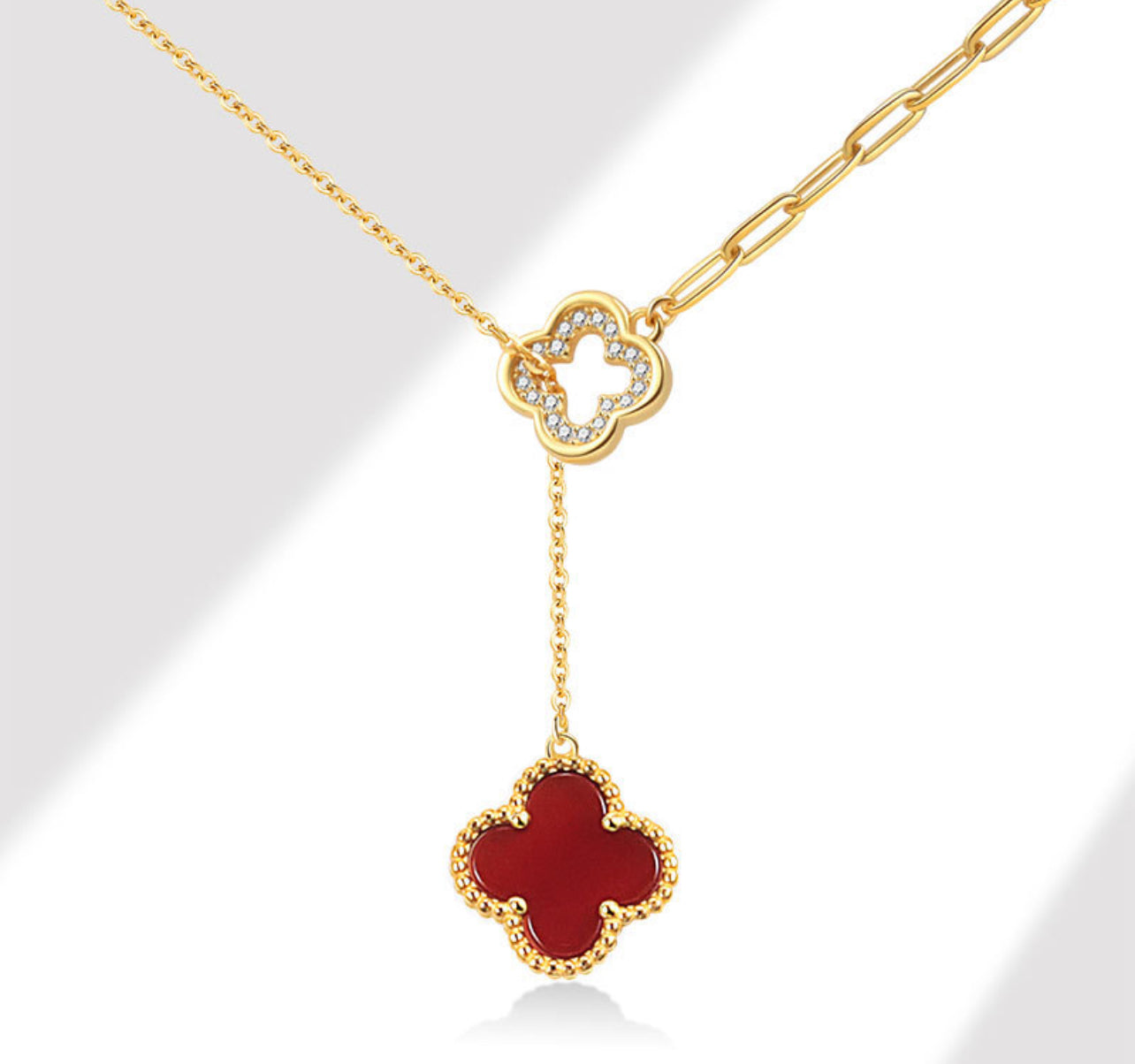 Clover necklace