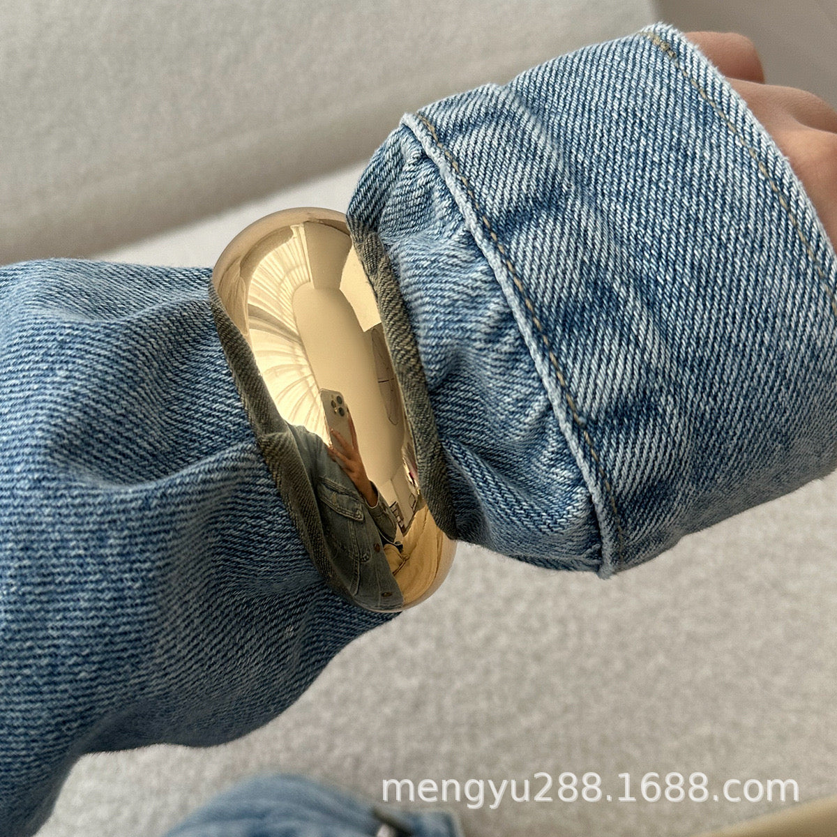 Osqui bangle gold