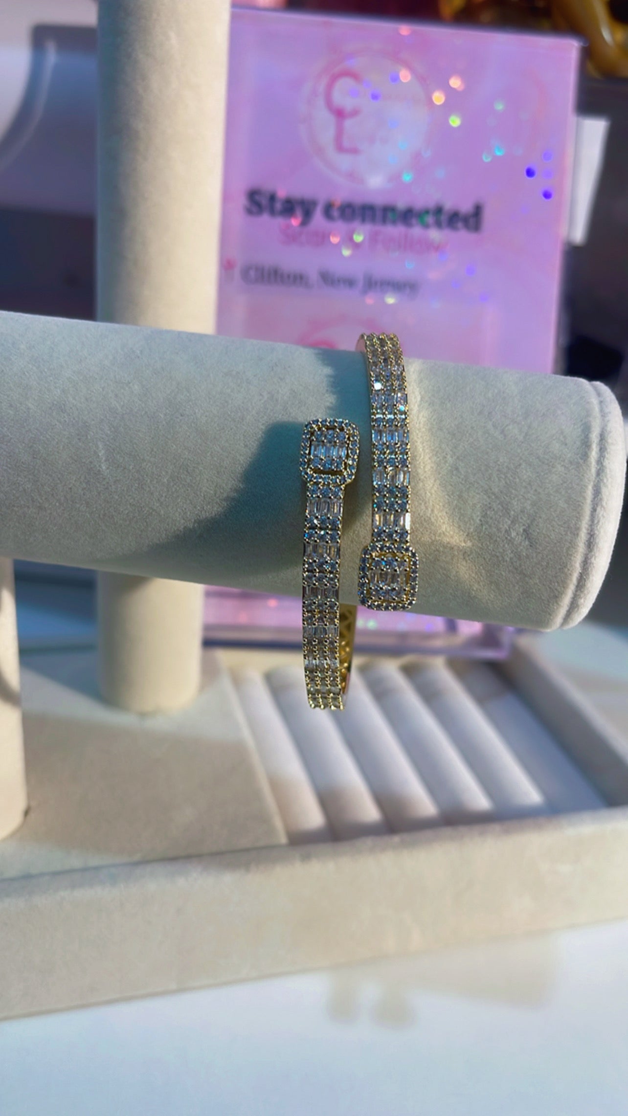 Ley brazalete brass