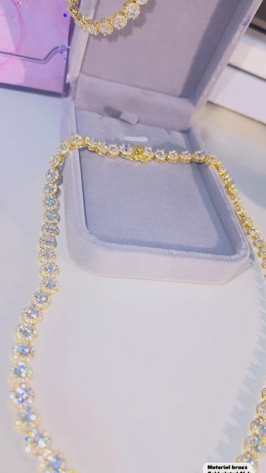 Luxxx set gold